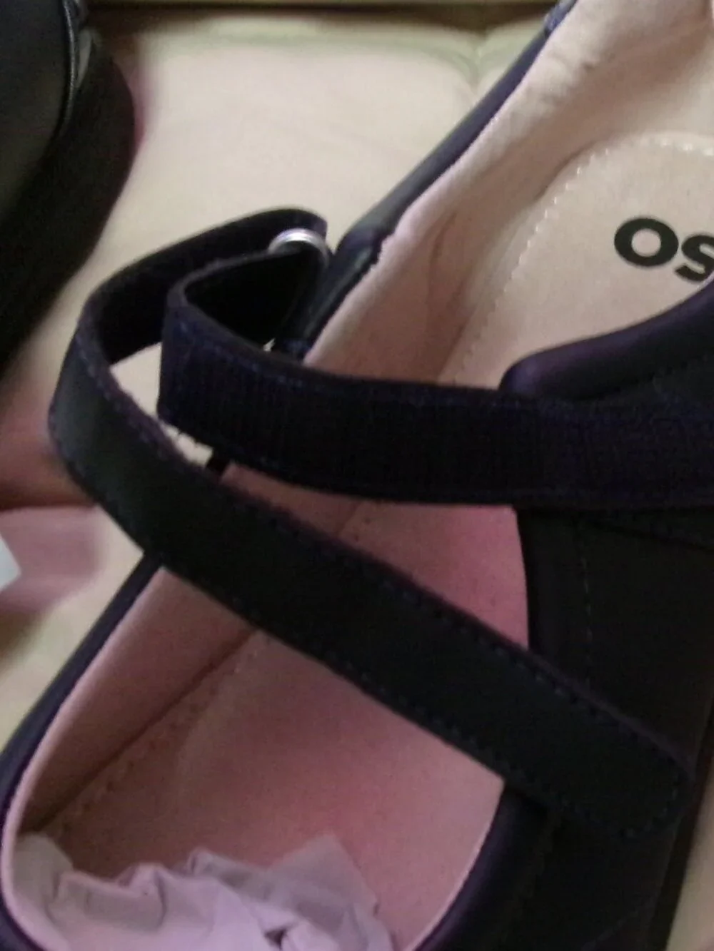 NWT Big Girl's Size 5 Navy Violin Shoes